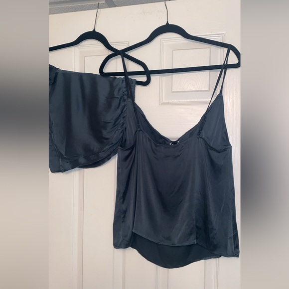 SKIN Peruvian Silk Pajama Set in Spruce. Size 3. MSRP 400$ - Picture 3 of 8